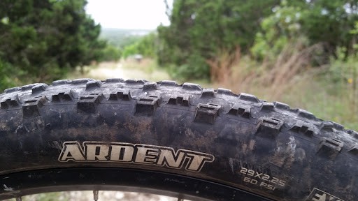 maxxis ardent race review