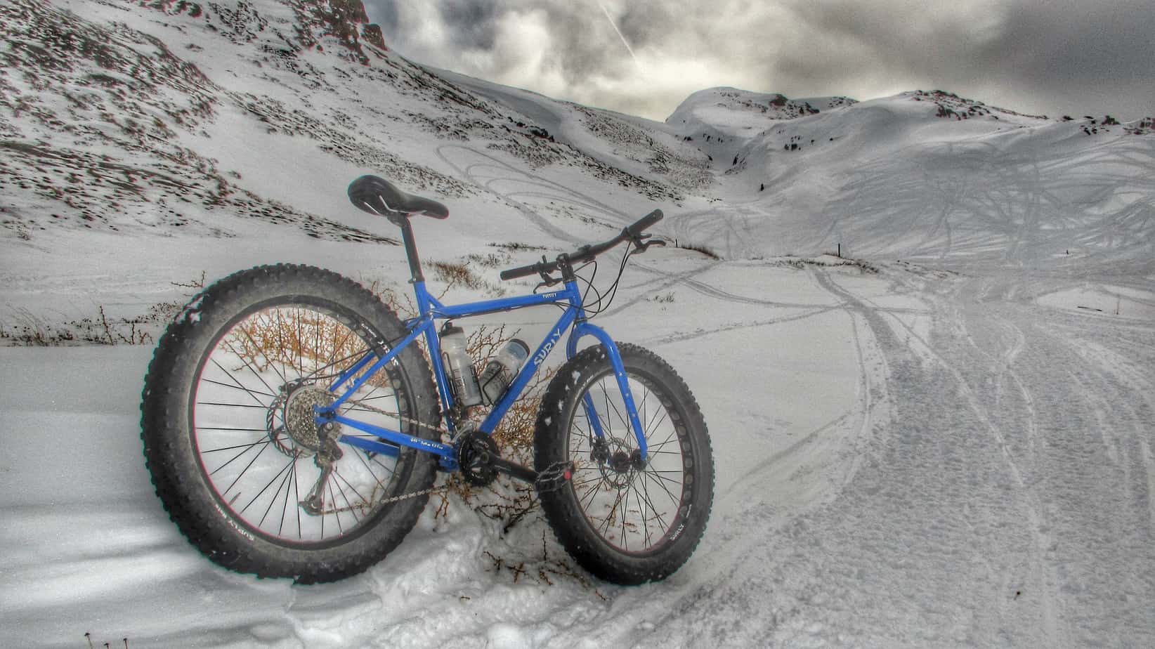 how to ride a bike in the snow